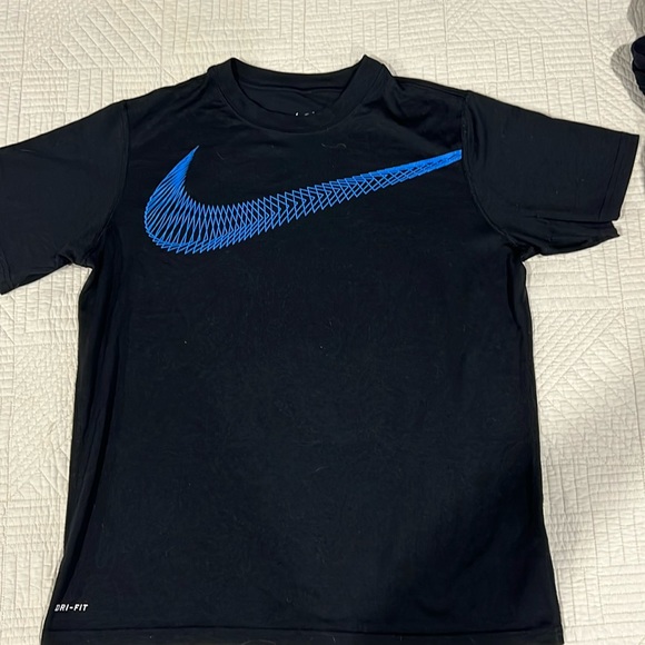 Nike T-shirt DRI-FIT size L for boy - Picture 1 of 4